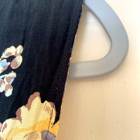 ASTR the label black multi-floral dress, NWT, size S - Picture 11 of 12